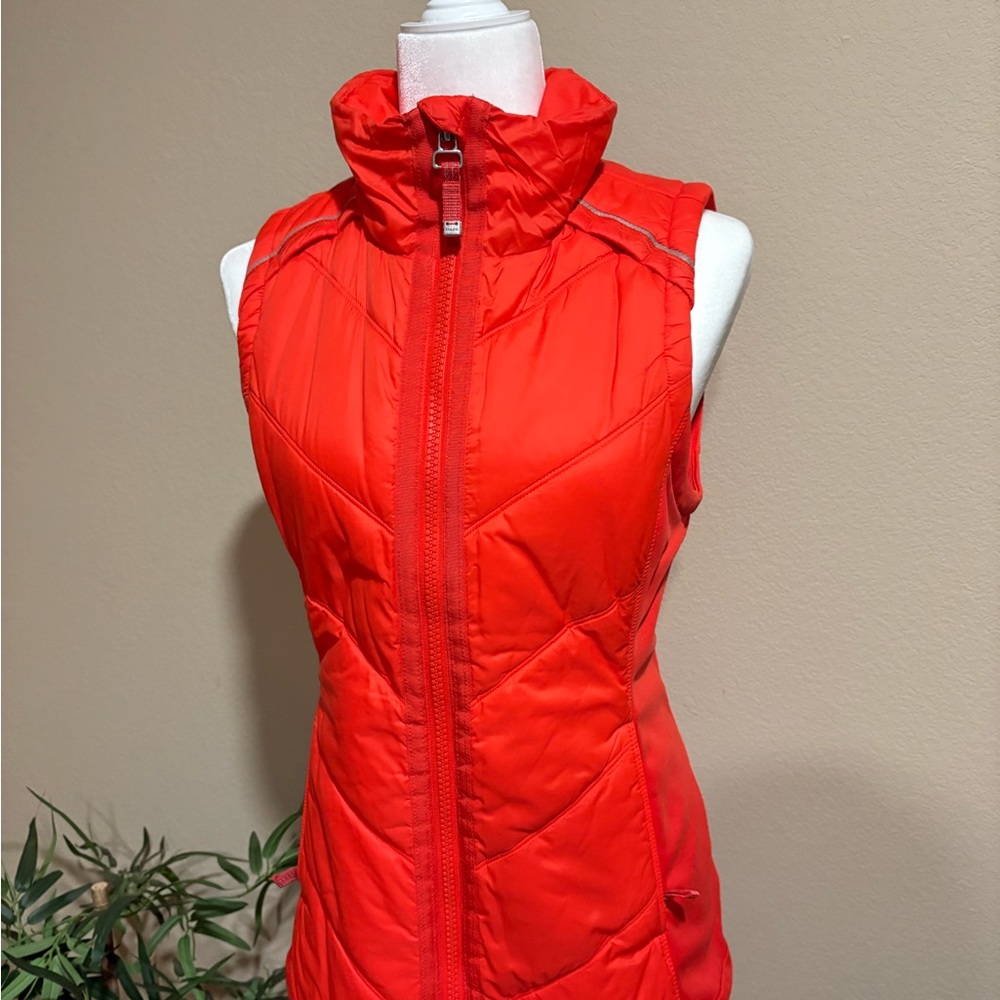 Athleta Rockridge Primaloft Vest